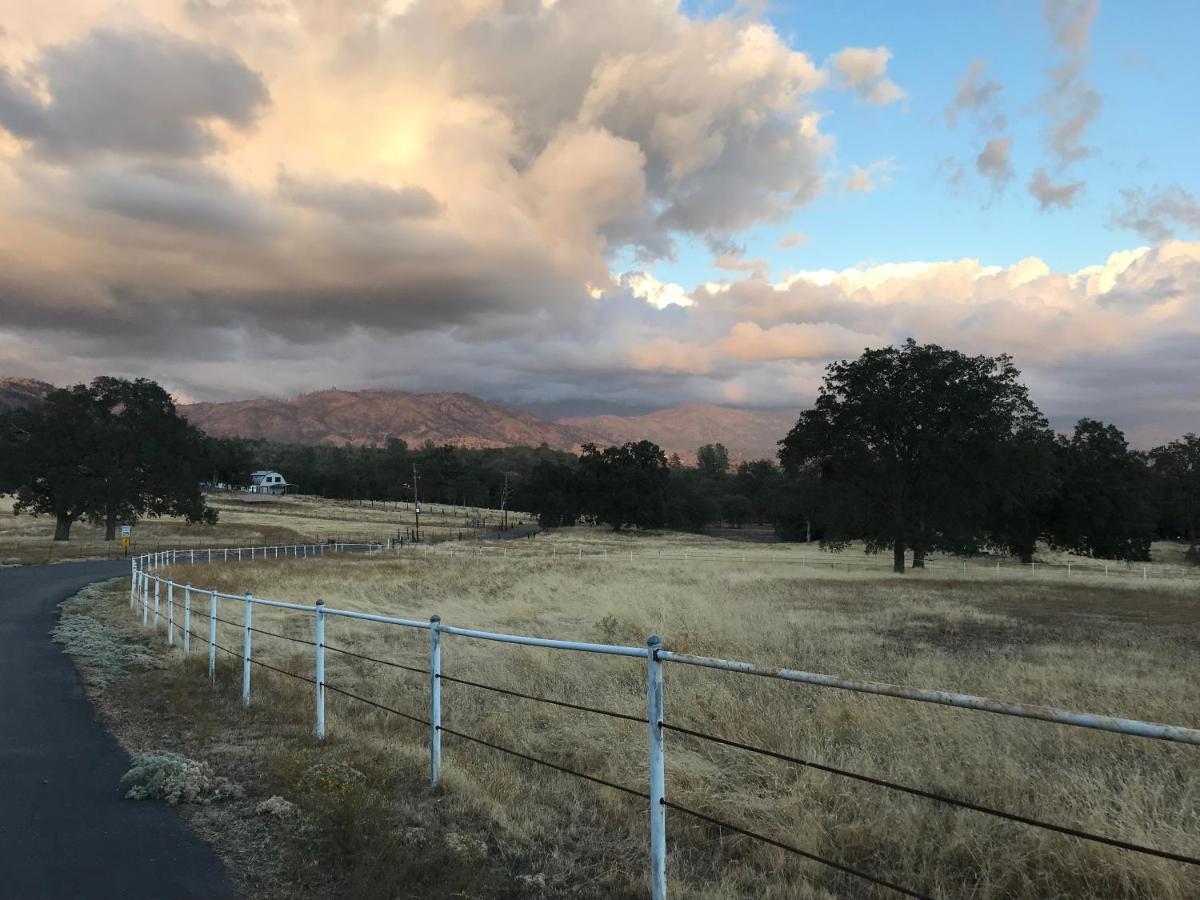 Morning Star Vista Near Yosemite - Countryside With Mountain Views Mariposa Exterior foto
